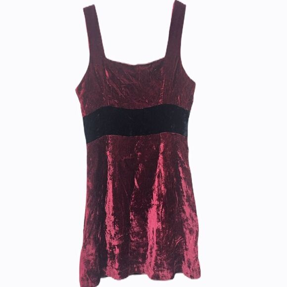 Bebe Vintage Red Velvet Dress Size 4 - Picture 1 of 8